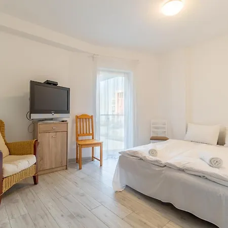 Apartment Admiral Luxury Vi By Bltn *